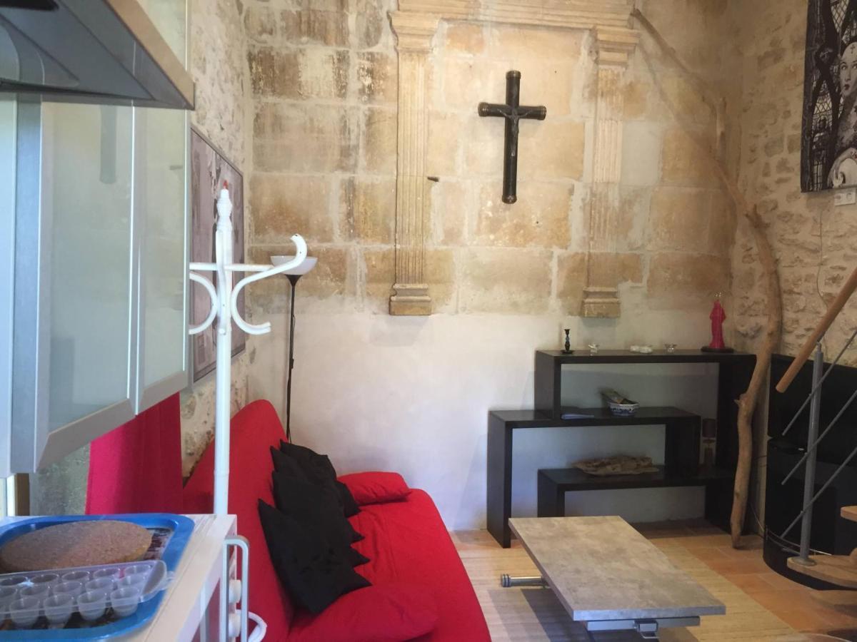 Mas De La Chapelle Sainte-Elisabeth Villa Tarascon Exteriör bild
